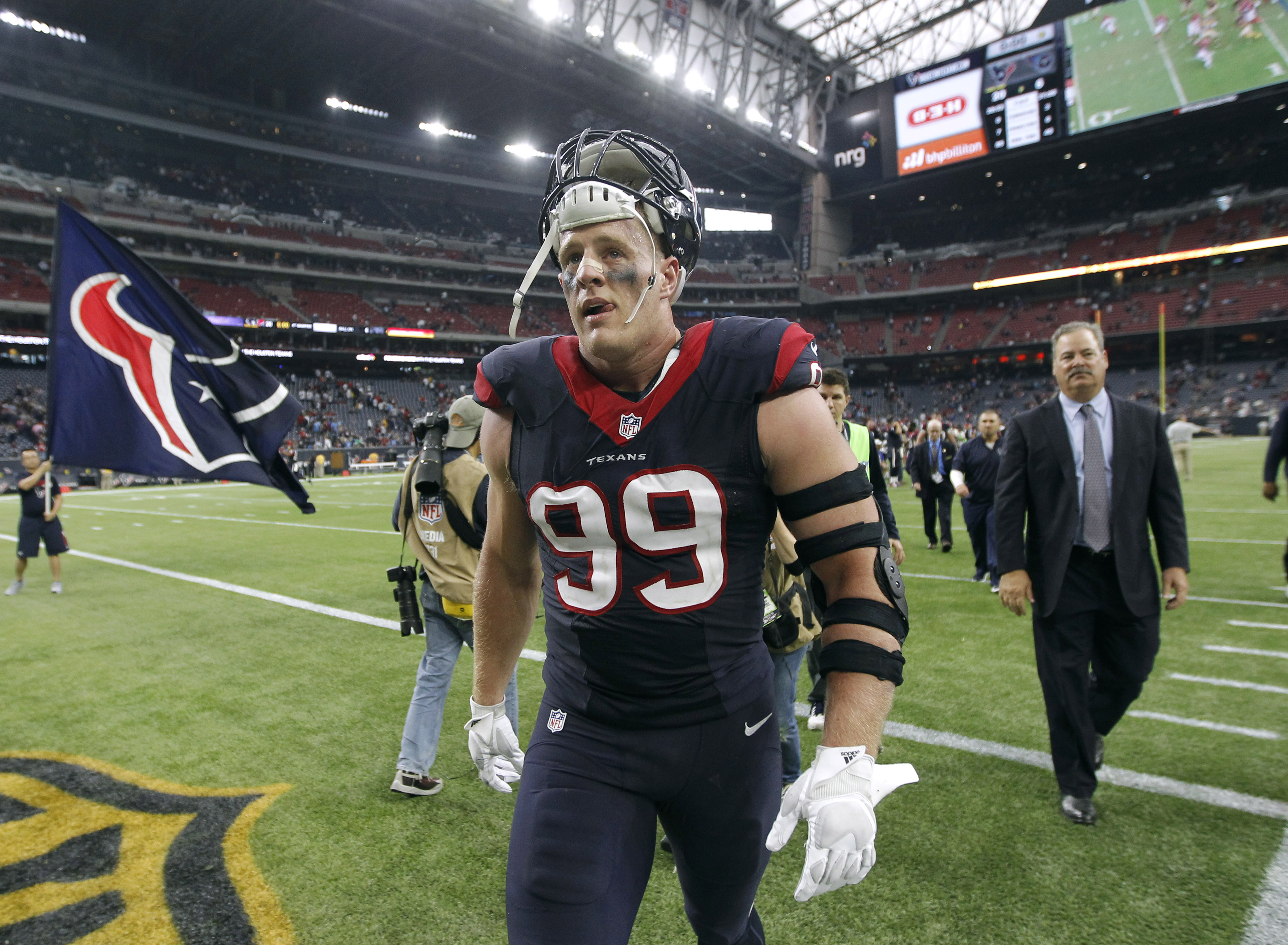 Texans Beat The Undefeated Bengals - ESPN 98.1 FM - 850 AM WRUF