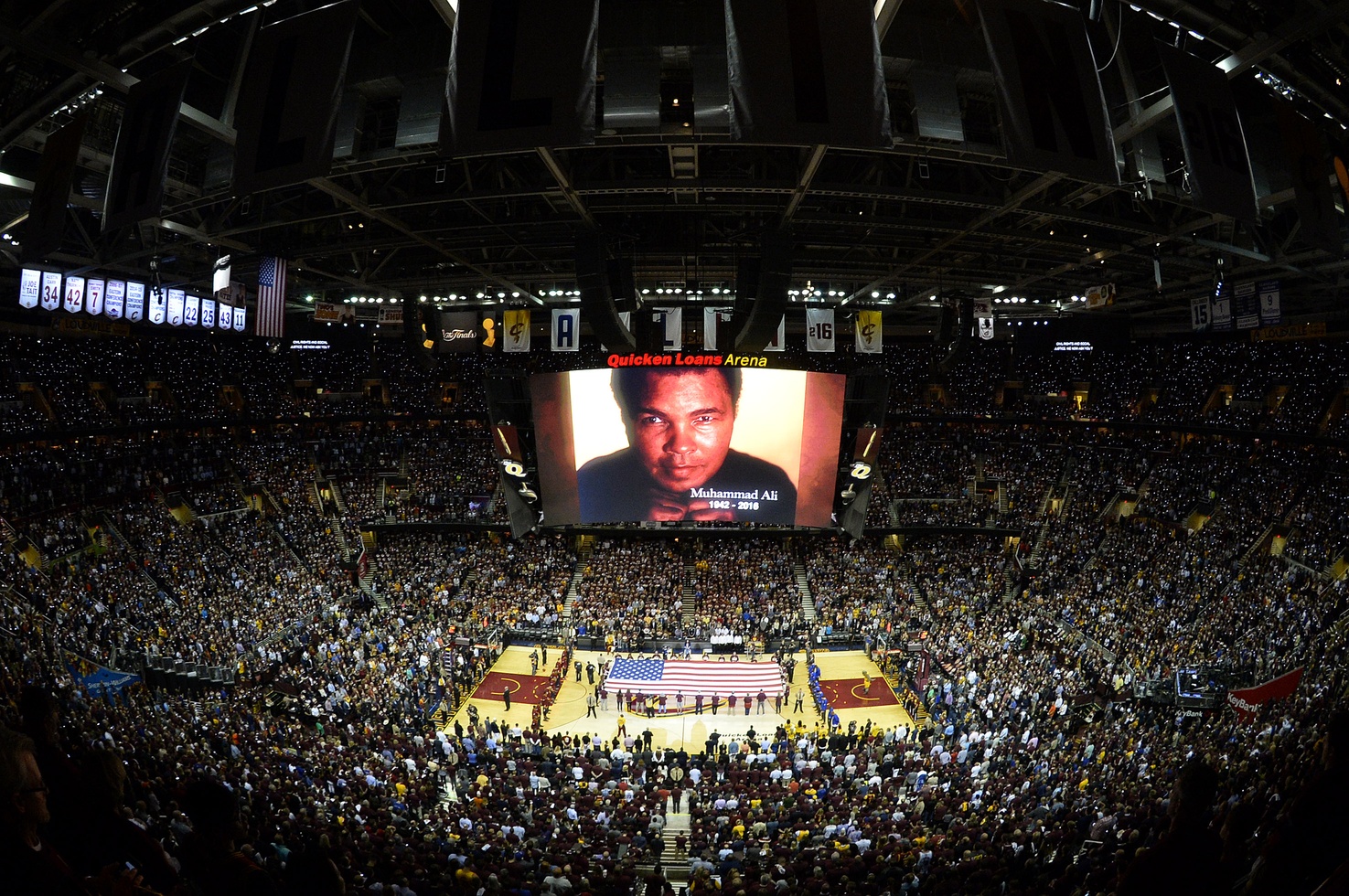 Rename Louisville Cardinals stadium after Muhammad Ali 