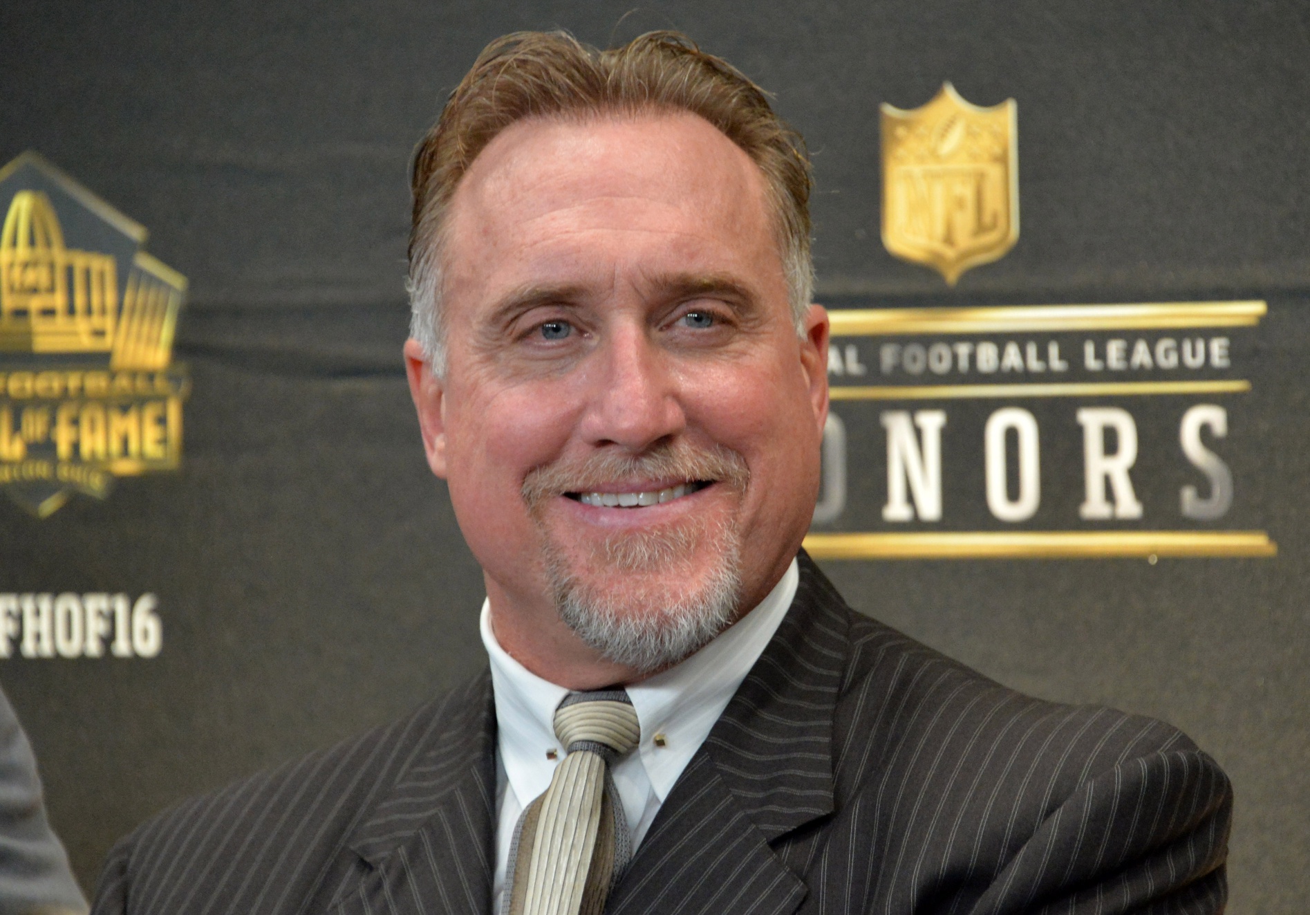 Former NFL Linebacker Kevin Greene Excited about Hall of Fame Induction -  ESPN 98.1 FM - 850 AM WRUF