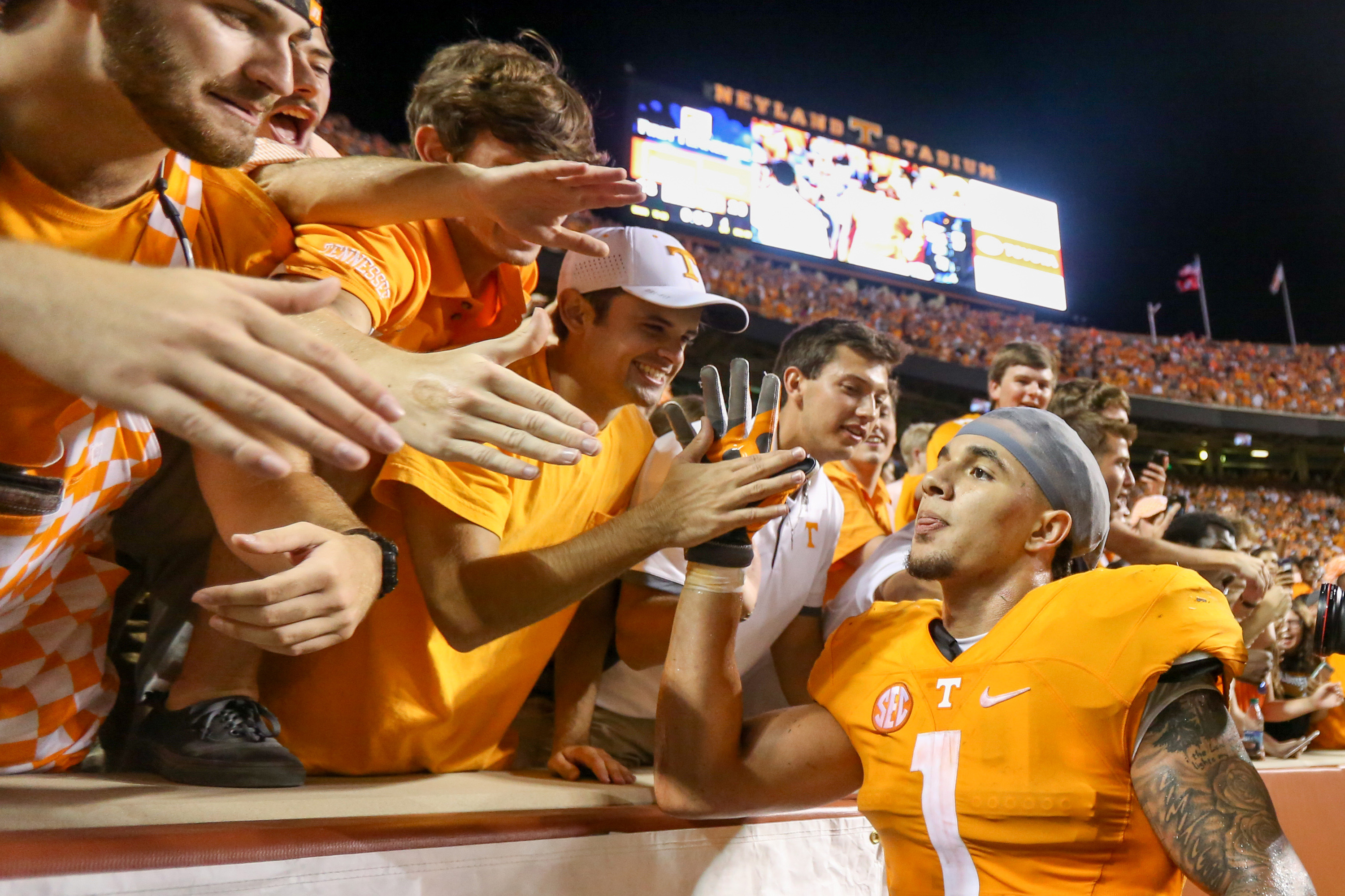 Tennessee Fans Nervous For Vols To Face SEC East Foe Florida - ESPN 98. ...