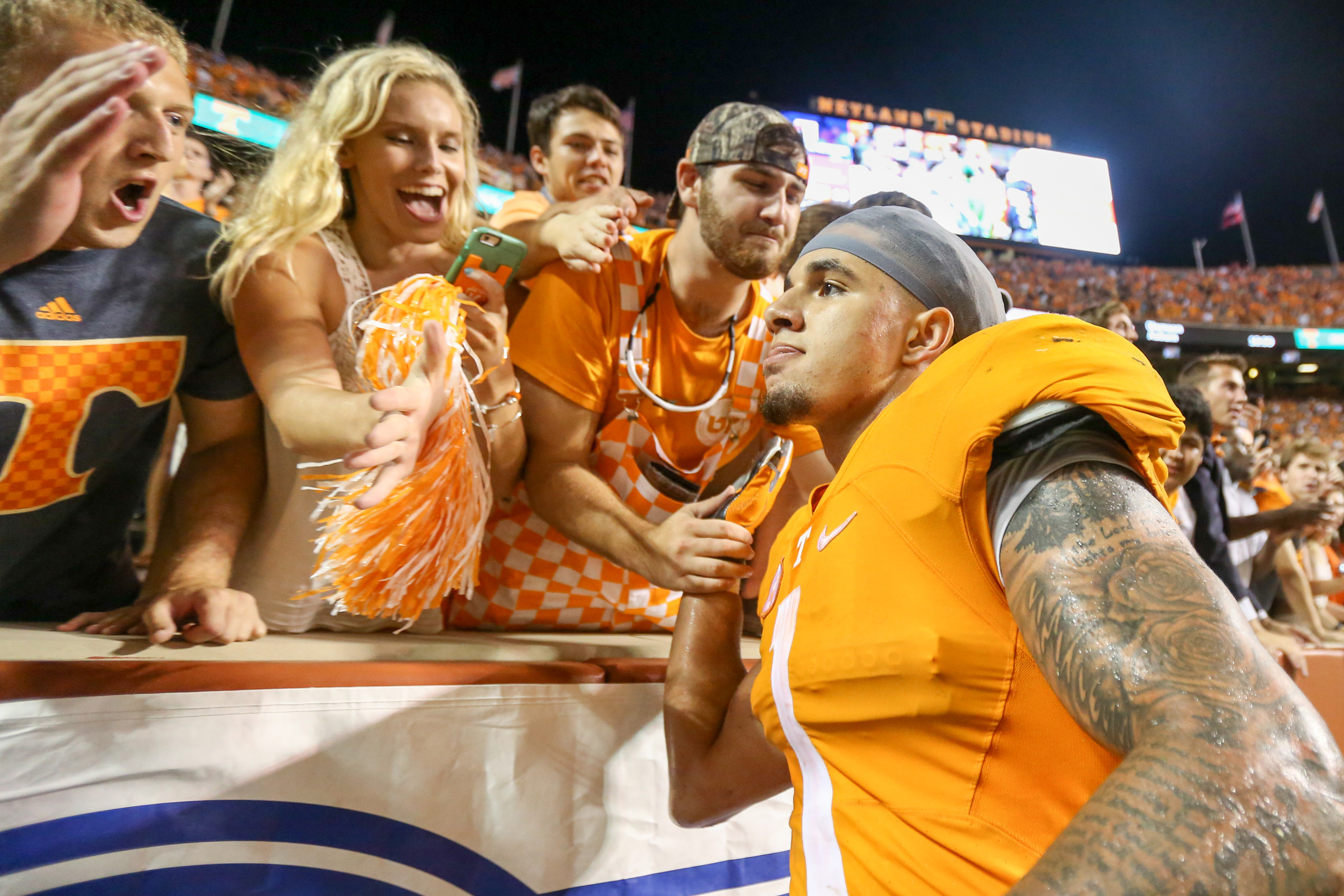 Vols' running back Jalen Hurd plans to transfer