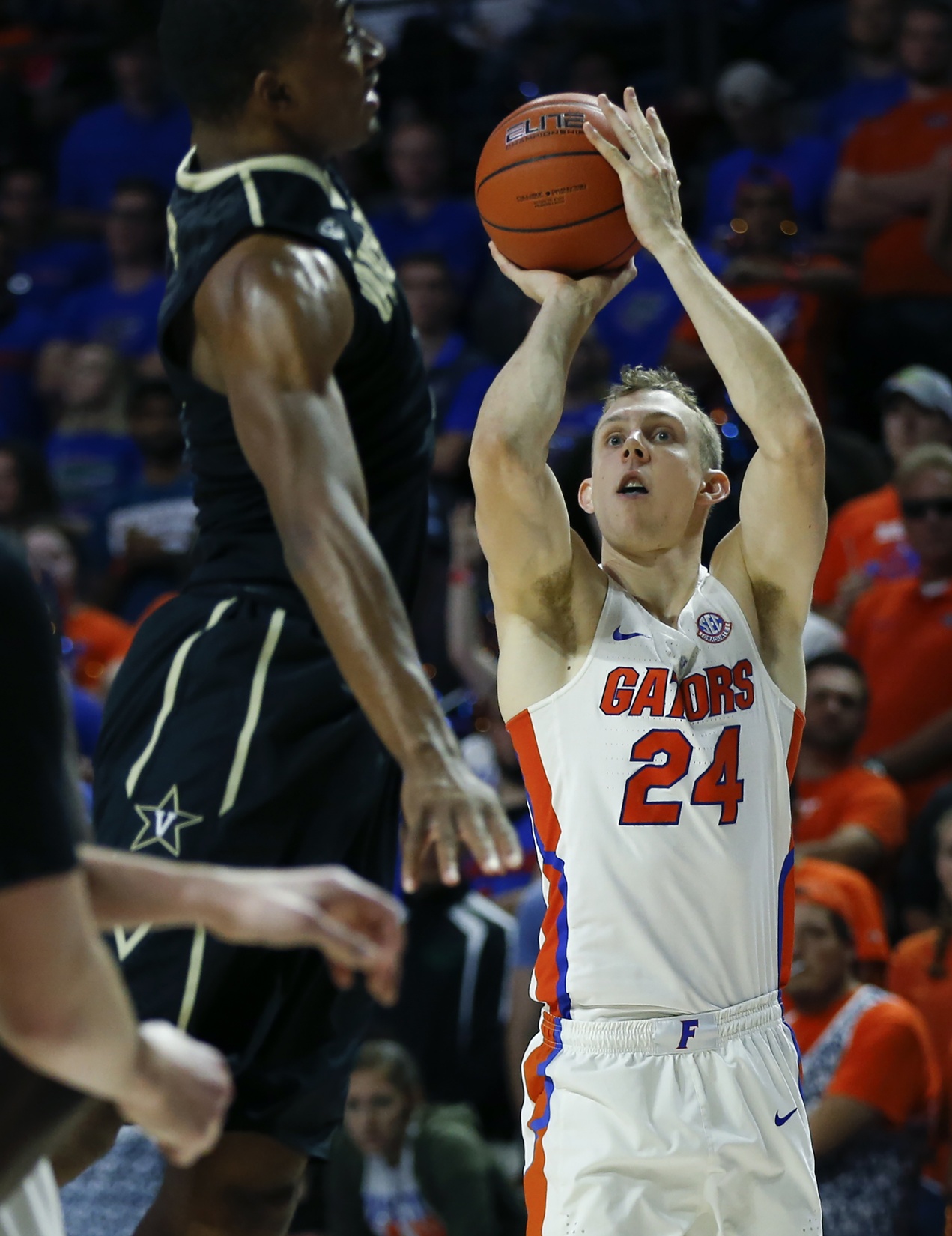 Canyon Barry Questionable Against LSU After Ankle Sprain - ESPN 98.1 FM ...