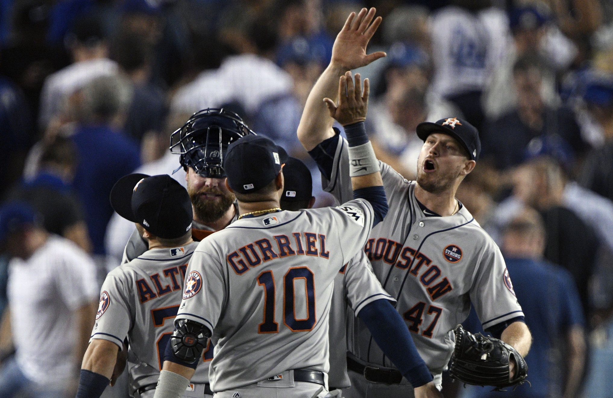 Houston Astros Outlast L.A Dodgers in Eleven Innings