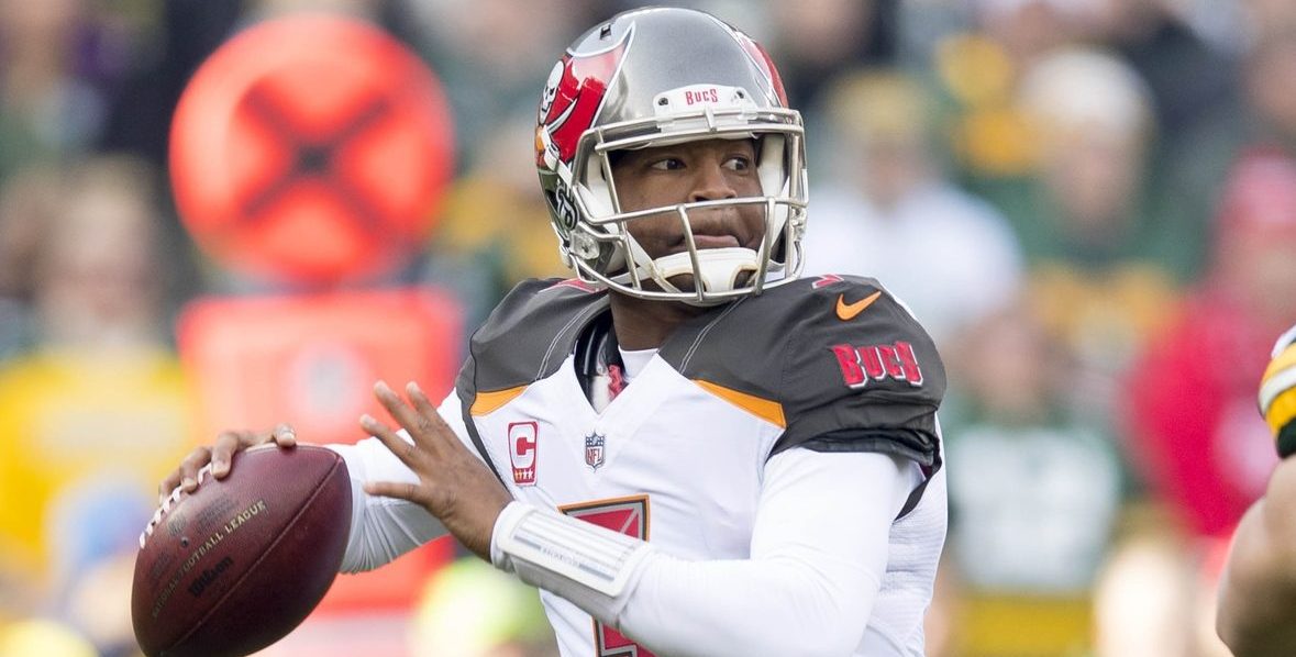 Jameis Winston, Bucs under siege in 26-20 overtime loss to Packers