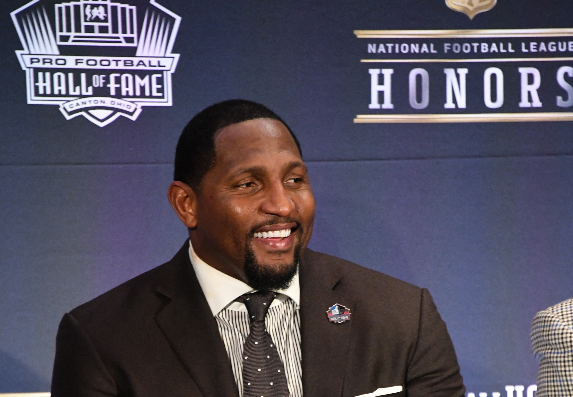 Ravens' Ray Lewis deserves Hall of Fame induction