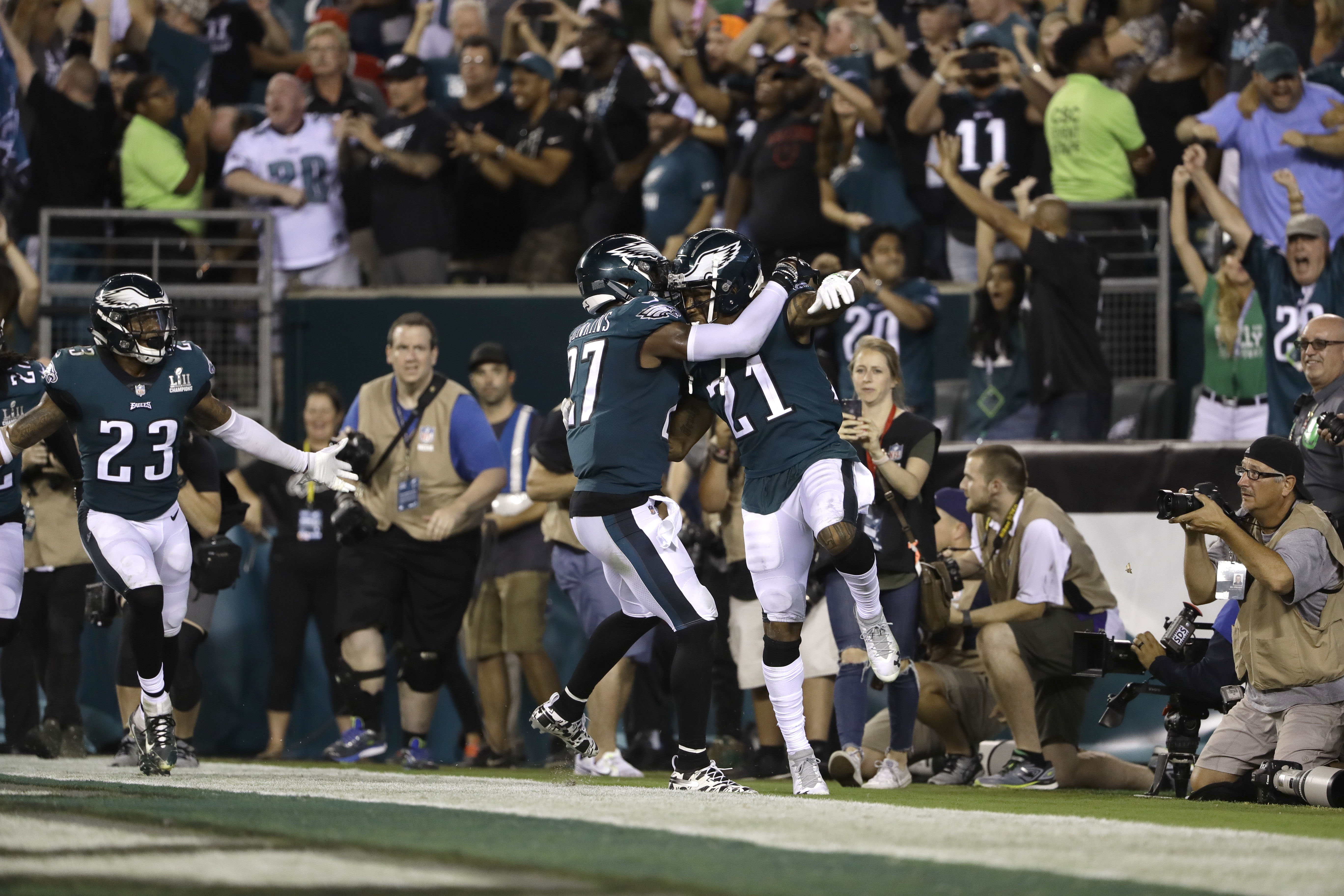 Eagles defeat Falcons 18-12 in NFL season opener