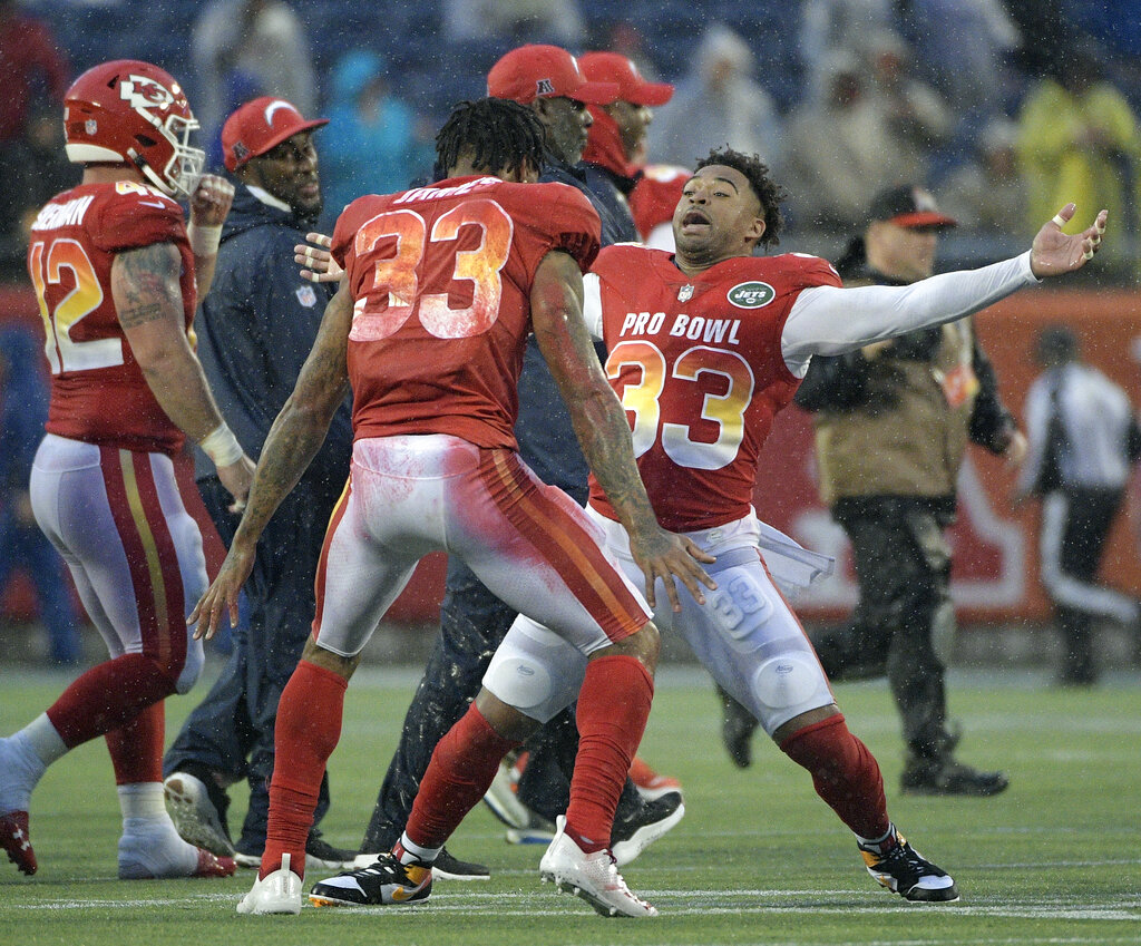 Chiefs' Patrick Mahomes and Jets' Jamal Adams named MVPs as AFC wins Pro  Bowl - ESPN 98.1 FM - 850 AM WRUF