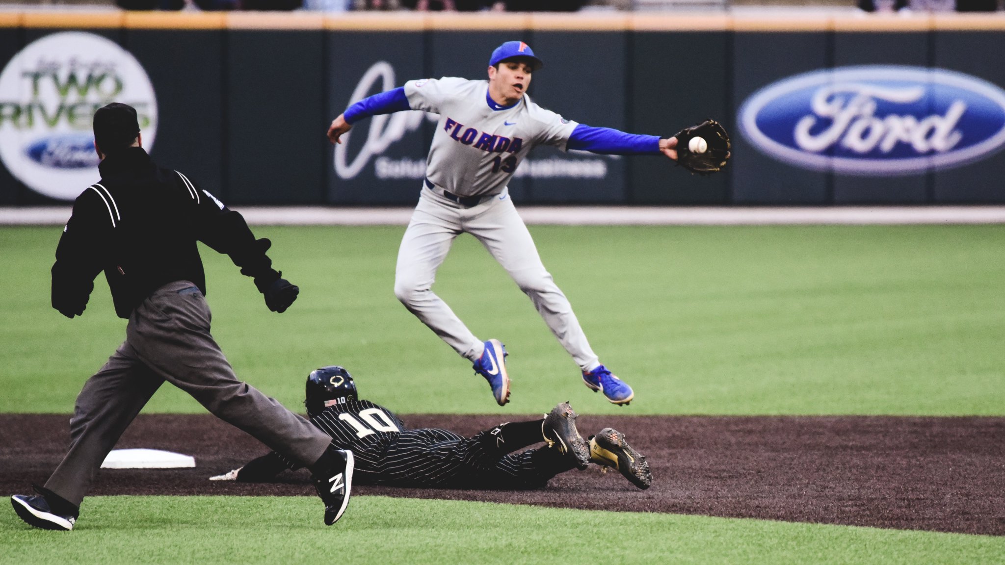 Gators Fall in Finale to Vanderbilt - Florida Gators