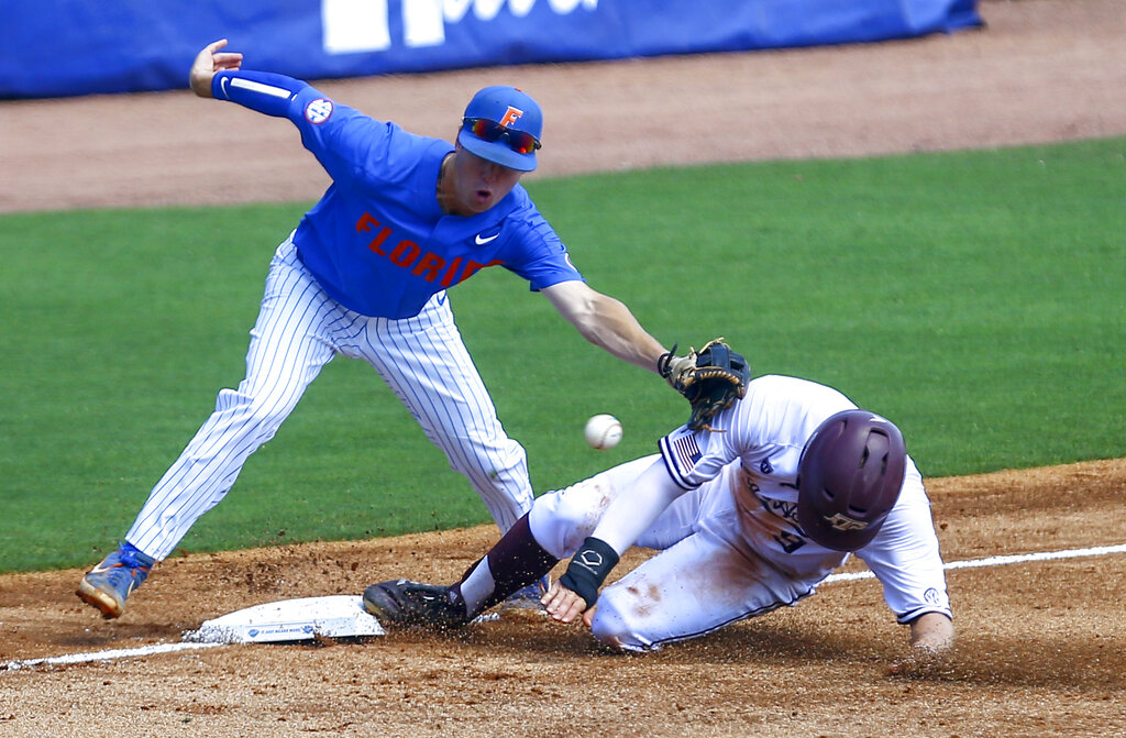 Gators Baseball Sweeps Texas A&M In SEC Opening Weekend Series