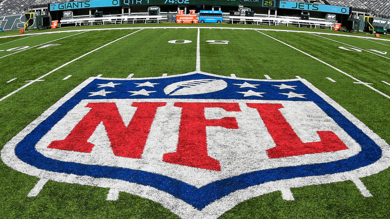 Nfl Moves To 17 Game Series With Postseason Expansion To 14 Teams Espn 98 1 Fm 850 Am Wruf