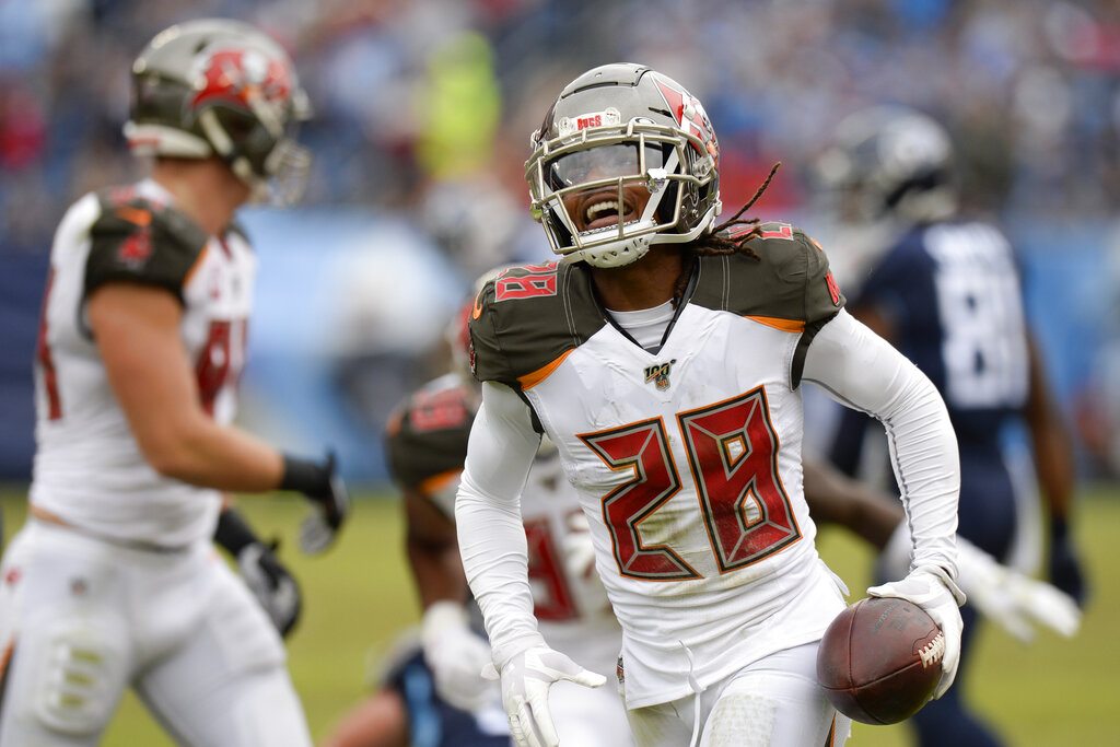 Buccaneers Fall to Titans - ESPN 98.1 FM - 850 AM WRUF