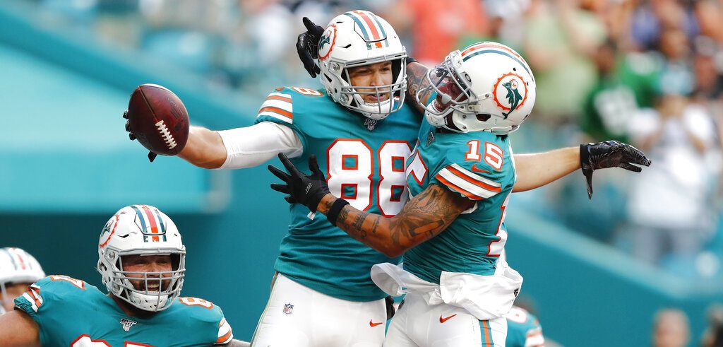 Miami Dolphins Take AFC East Following A Big Win Over Buffalo Bills - ESPN  98.1 FM - 850 AM WRUF