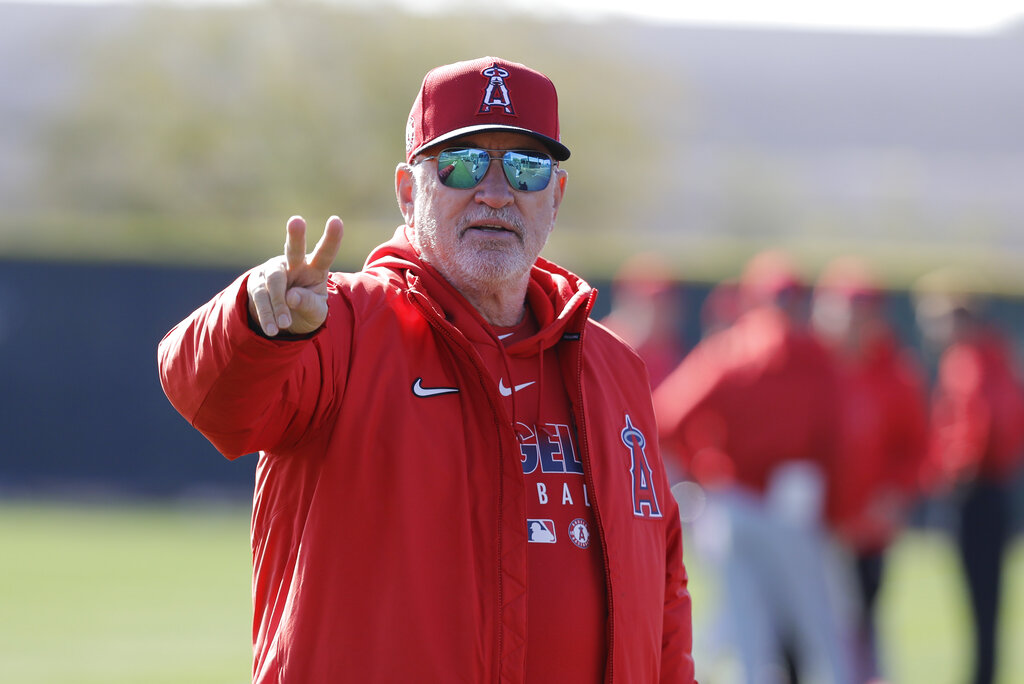 Joe Maddon returns to Los Angeles Angels as new manager