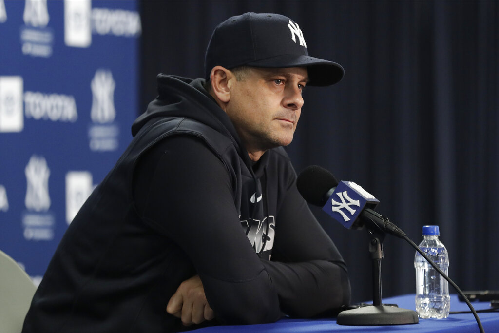 Yankees manager Aaron Boone gets pacemaker, takes leave – The