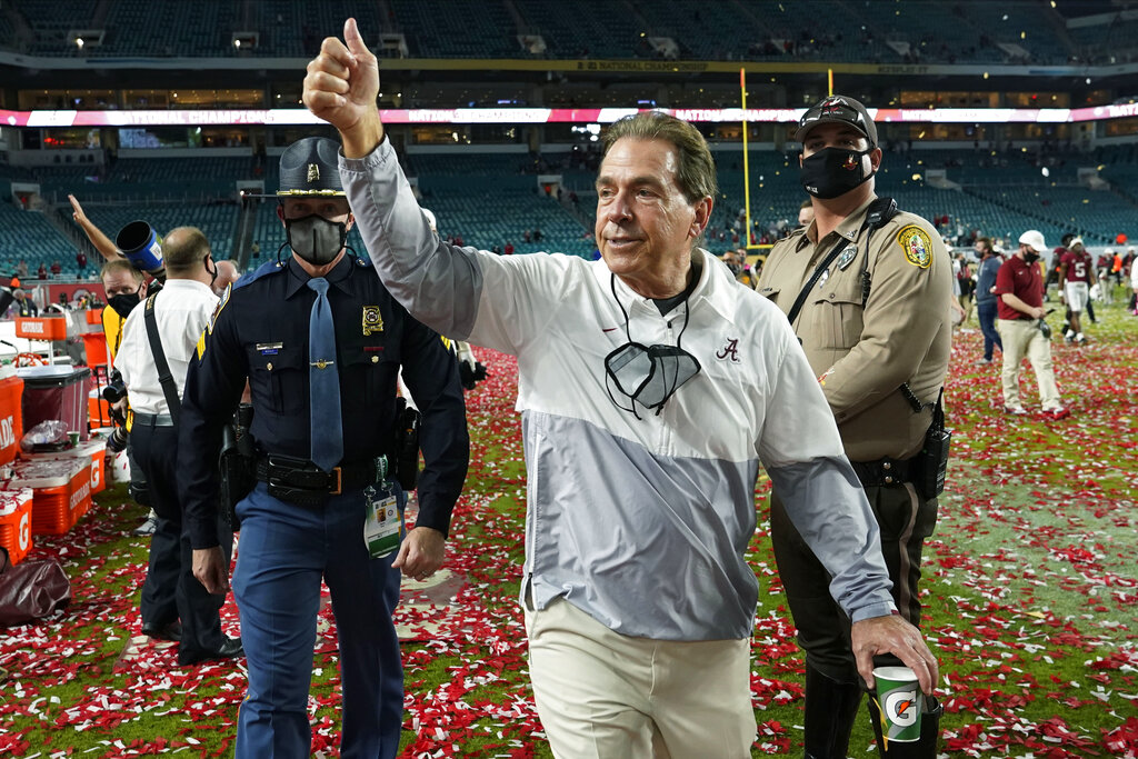 Alabama defeats Ohio State 52-24 in CFP National Championship Game