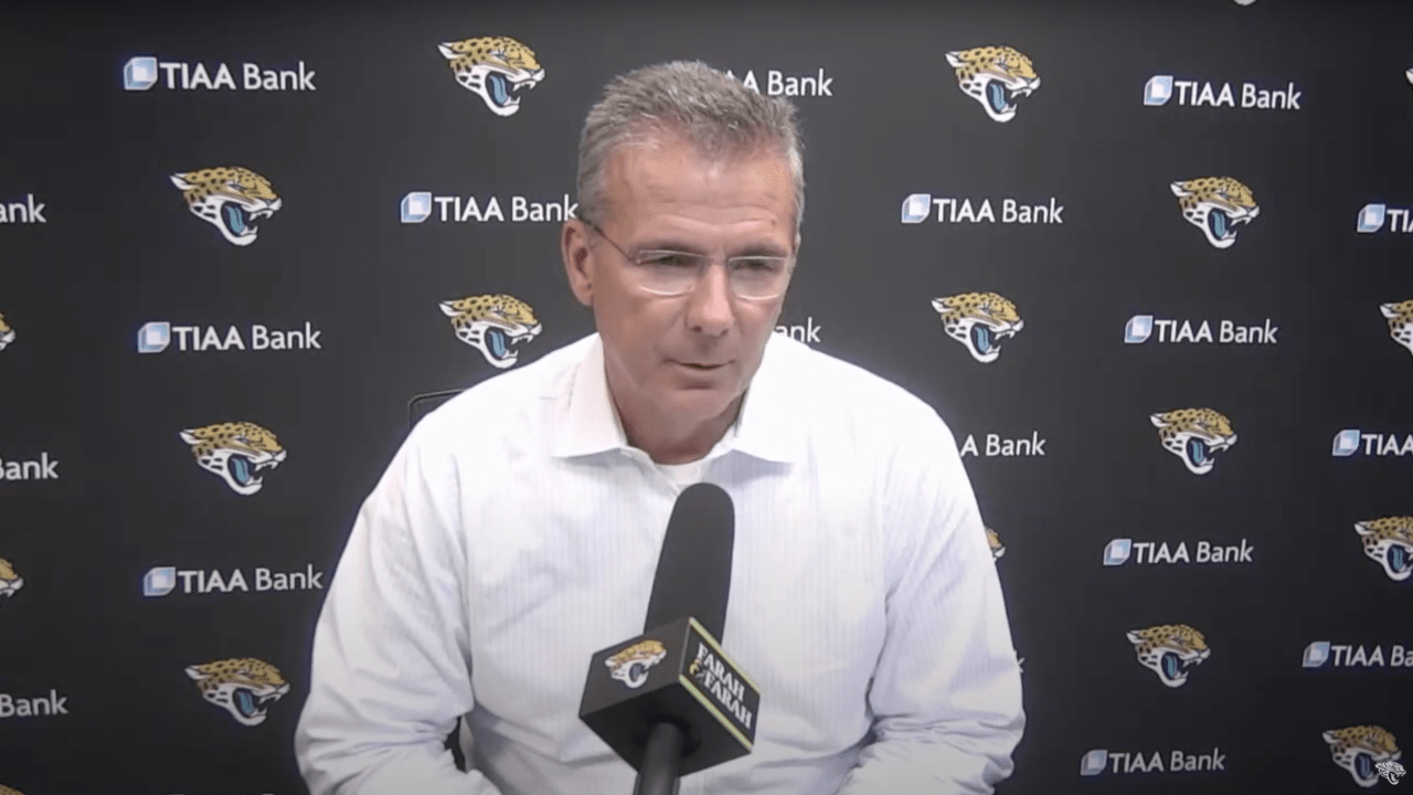 Jacksonville Jaguars hire Urban Meyer