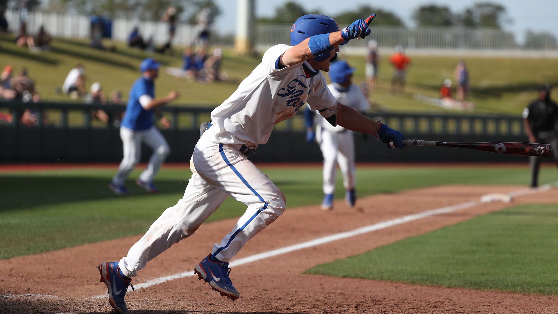 Kentucky baseball team wins first game in new ballpark