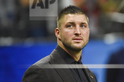 Commentary: No harm in giving Tim Tebow a shot with Jaguars