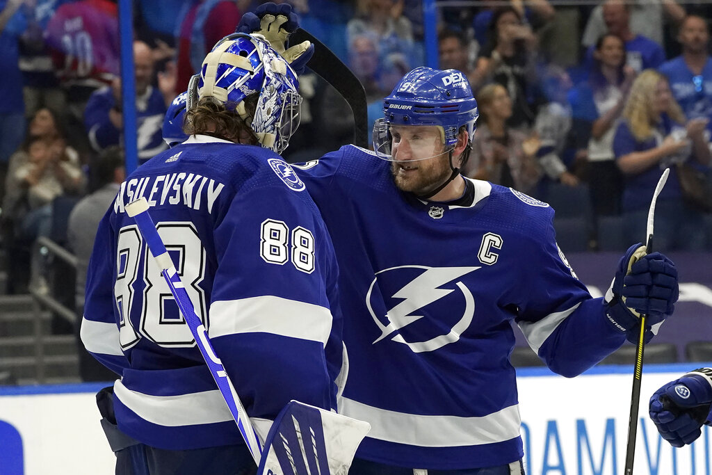 Lightning take 2-0 lead in series against the Panthers - ESPN 98.1