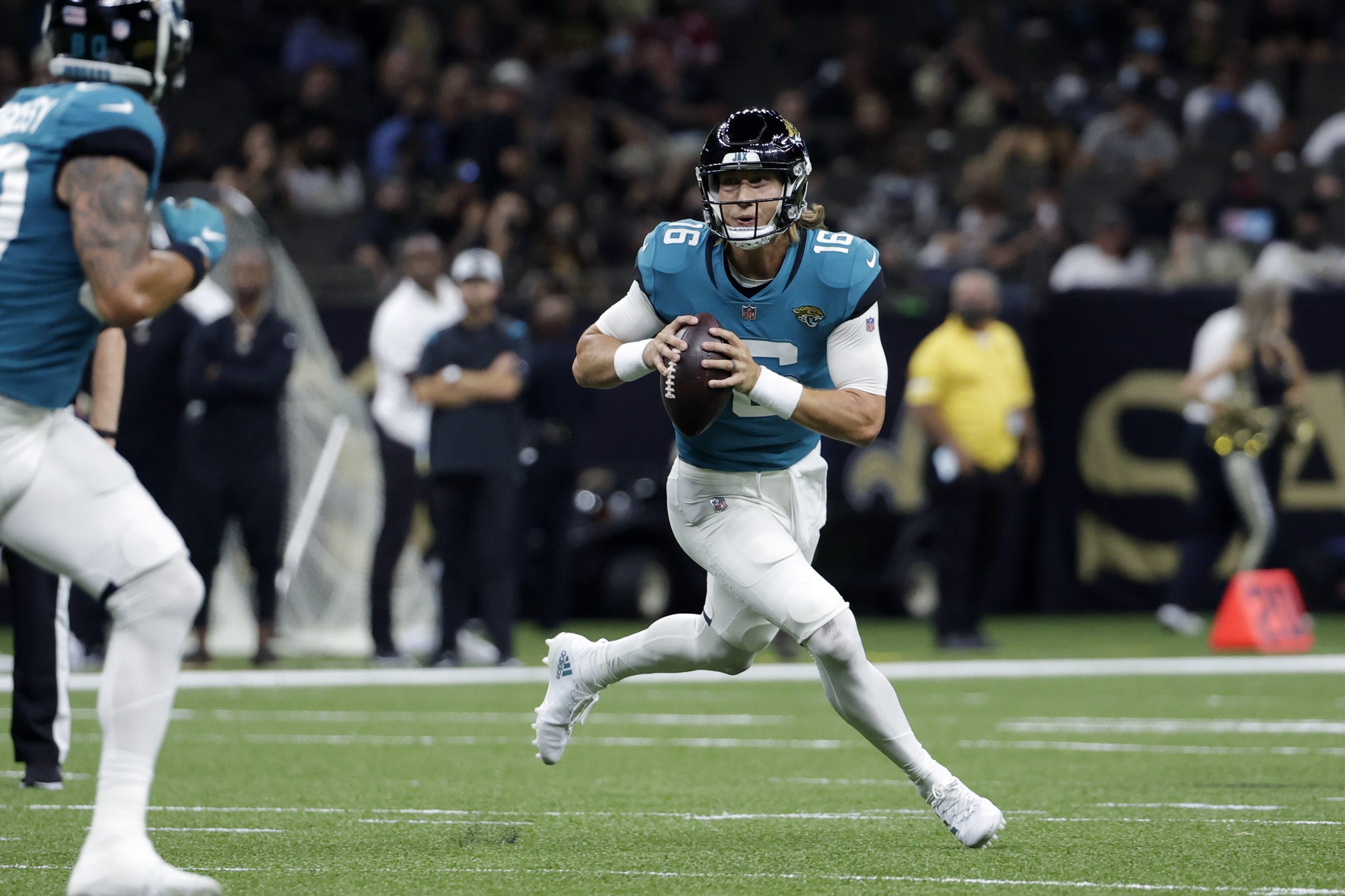 Jacksonville Jaguars Defeat Denver Broncos in Final Seconds - ESPN 98.1 FM  - 850 AM WRUF