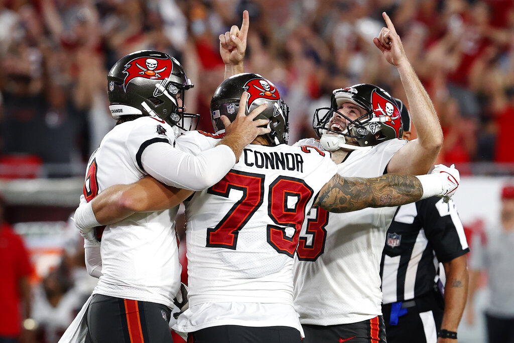 Tampa Bay Buccaneers kicker Ryan Succop (3) Attempt a field goal