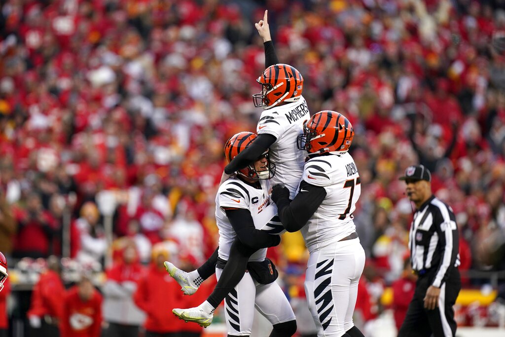 Evan McPherson Leads Bengals to AFC Championship - ESPN 98.1 FM