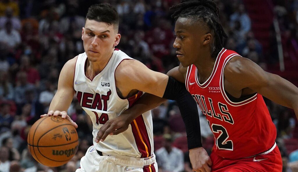 Ayo Dosunmu - Chicago Bulls - Game-Worn 2022 NBA Rising Stars