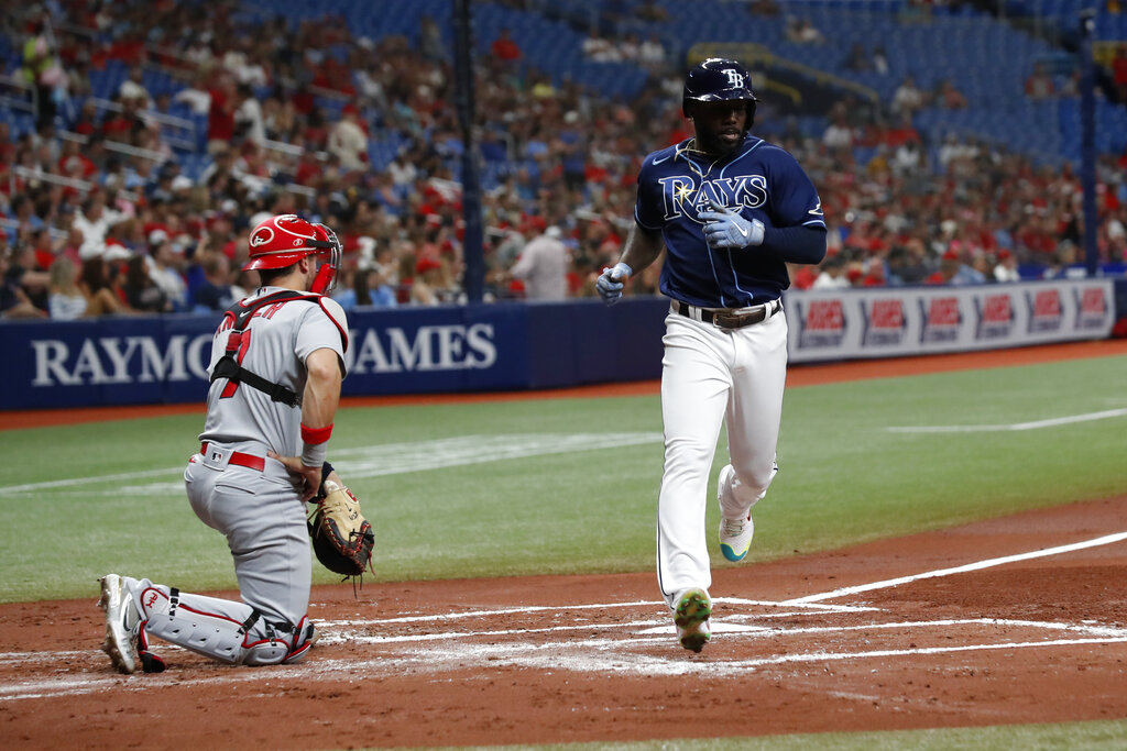 Rays' Randy Arozarena makes history in spectacular fashion in ALDS