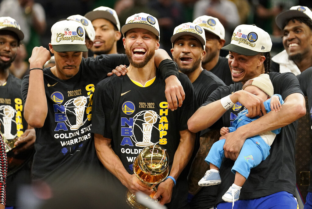 Golden State Warriors win 4th NBA title in 8 years, with Steph