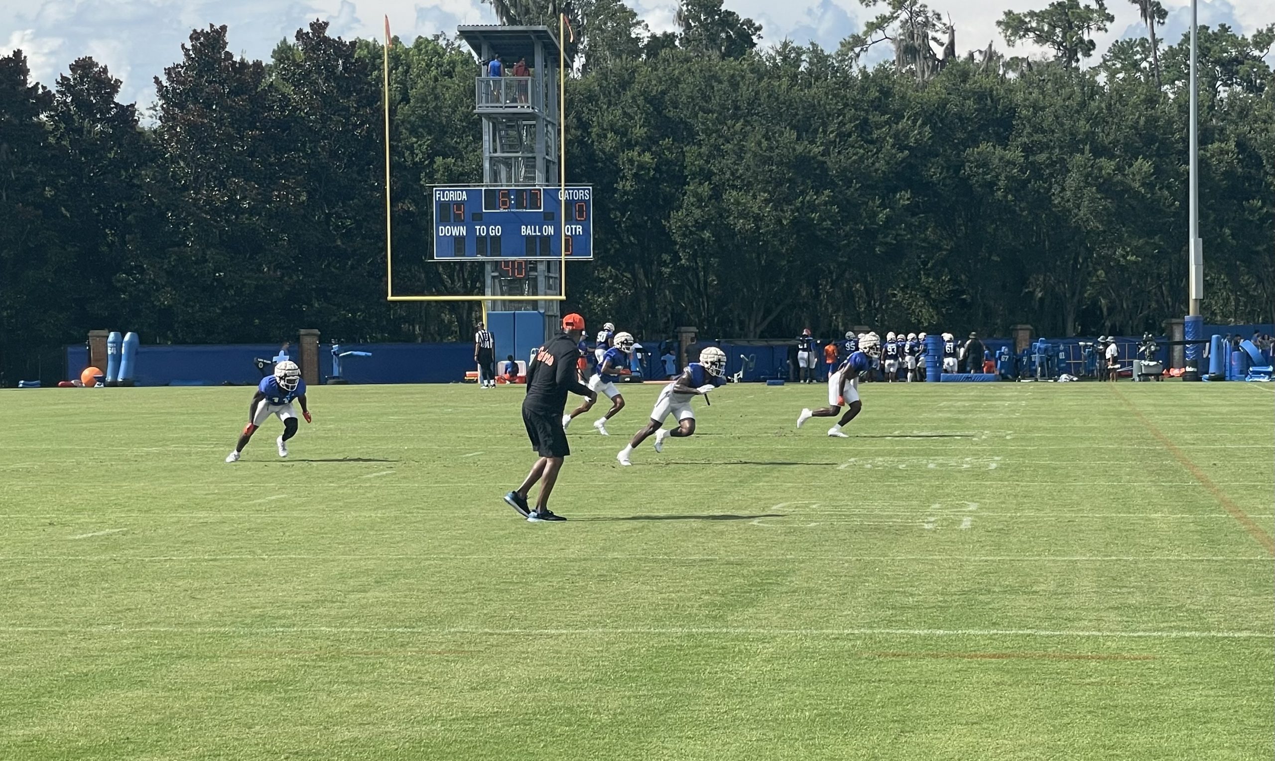 Notes On The Gator Defense From Fall Camp Espn 981 Fm 850 Am Wruf 8118