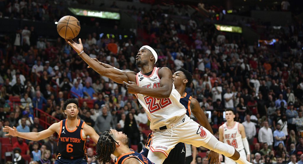 Jimmy Butler, Heat open semifinals with win at Knicks