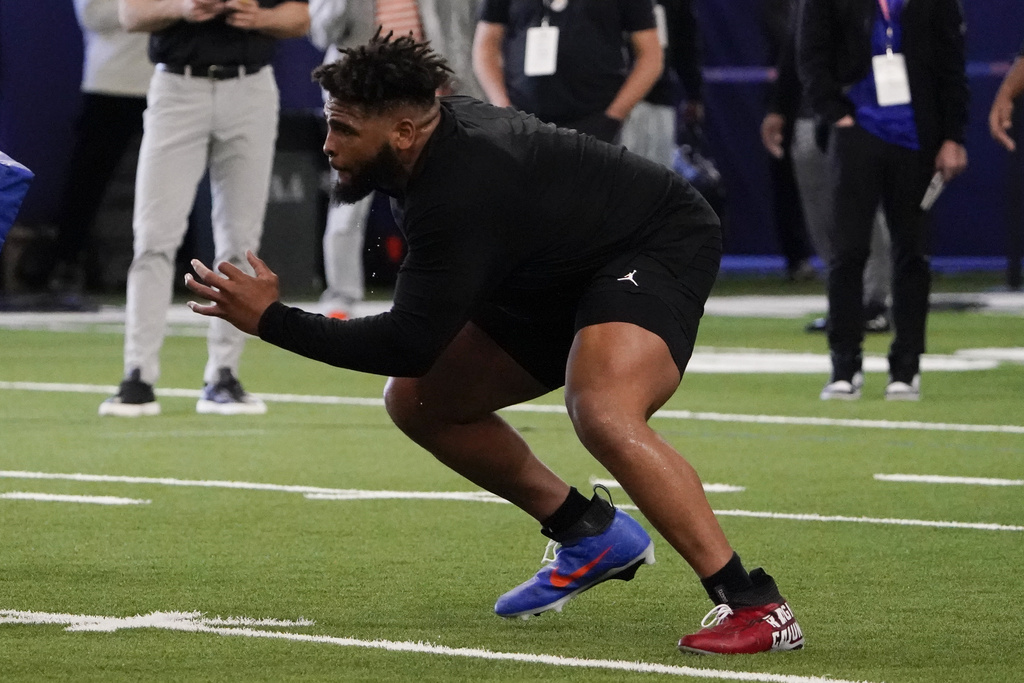 O'Cyrus Torrence selected by Bills in second round of 2023 NFL