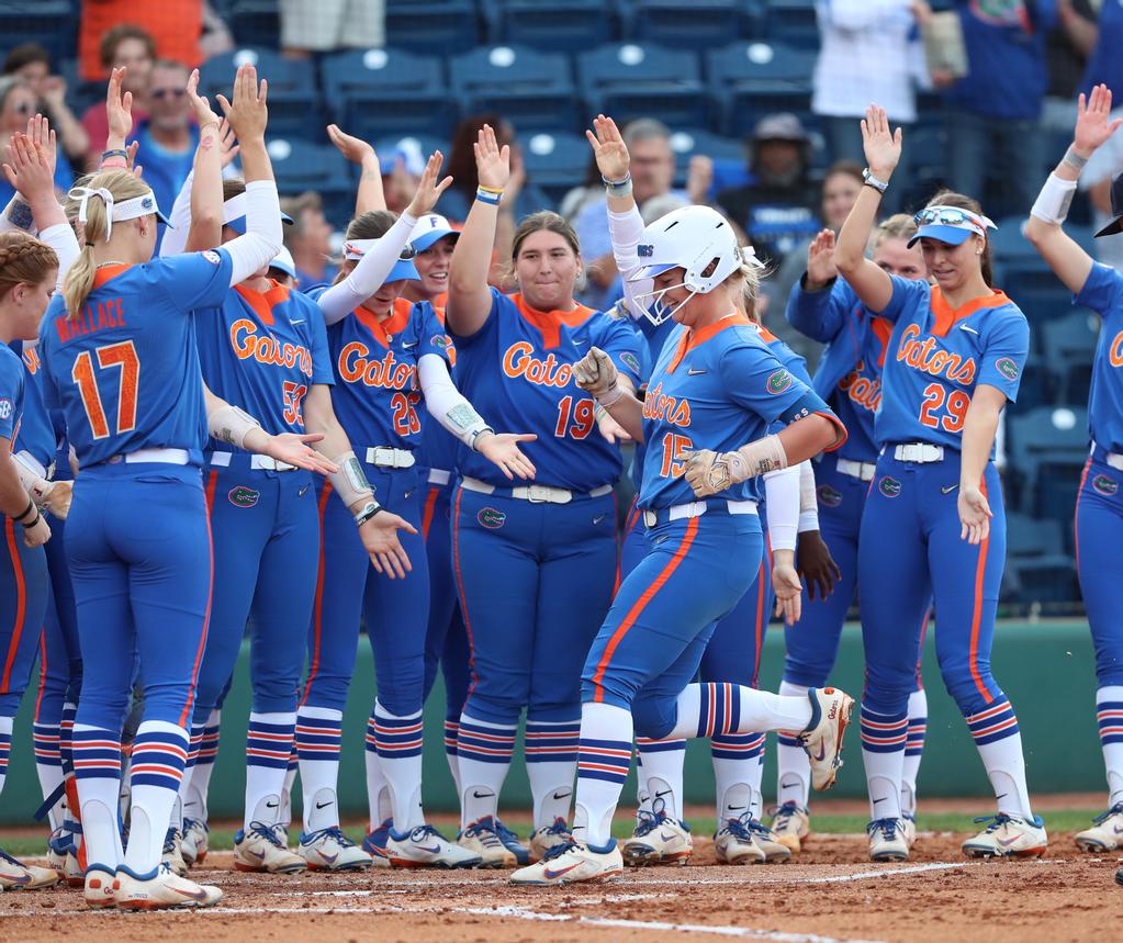 Florida baseball survives offensive shootout versus Stetson