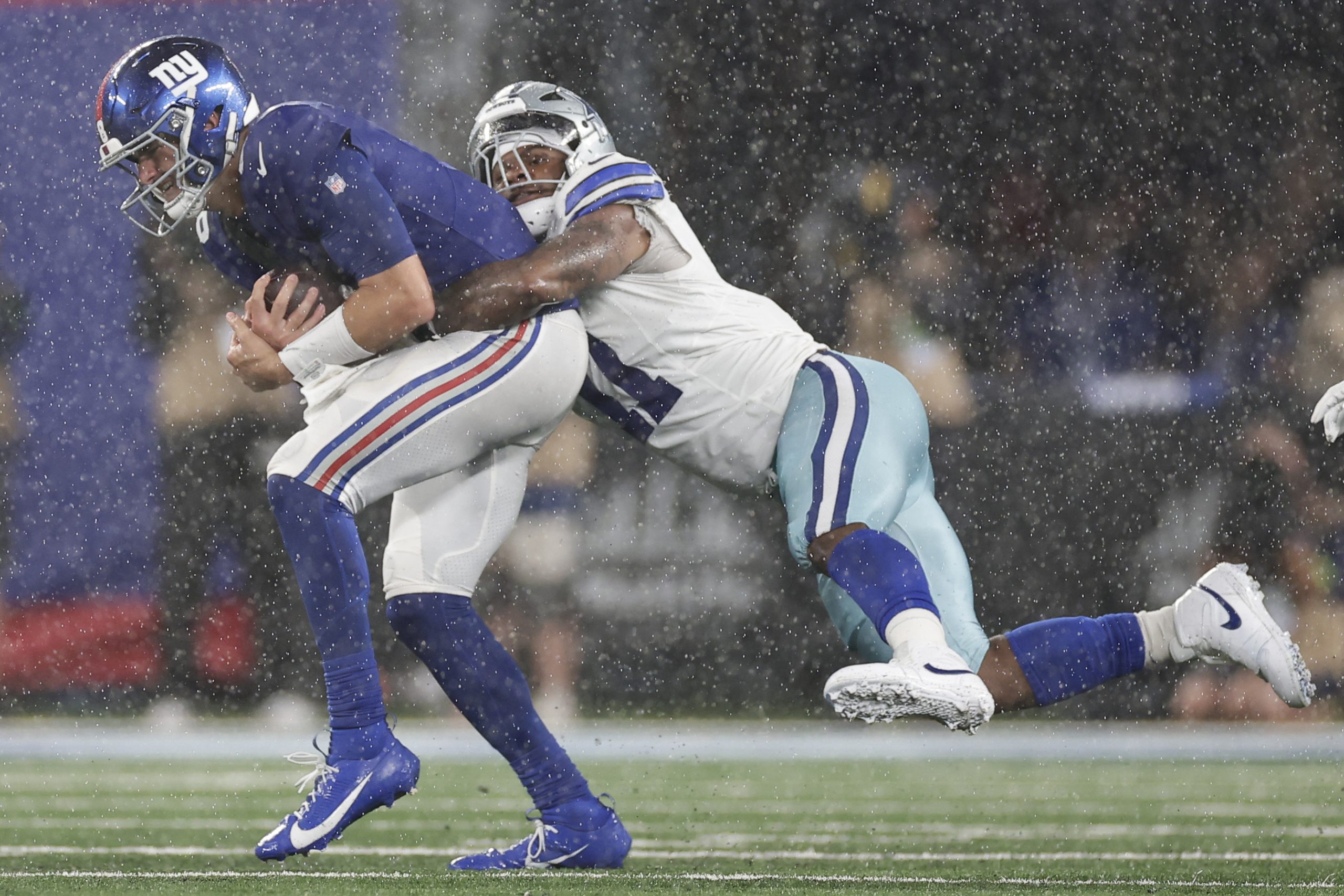 Cowboys Dominate Giants on Sunday Night Football - ESPN 98.1 FM - 850 AM  WRUF