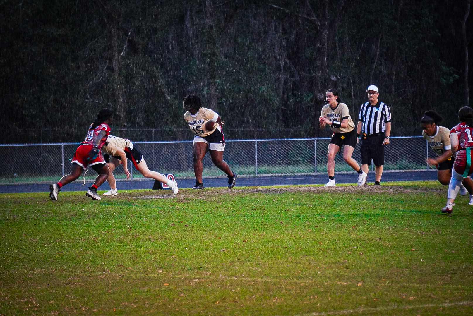 Buchholz Flag Football Team Prevails In Final Seconds - ESPN 98.1 FM ...