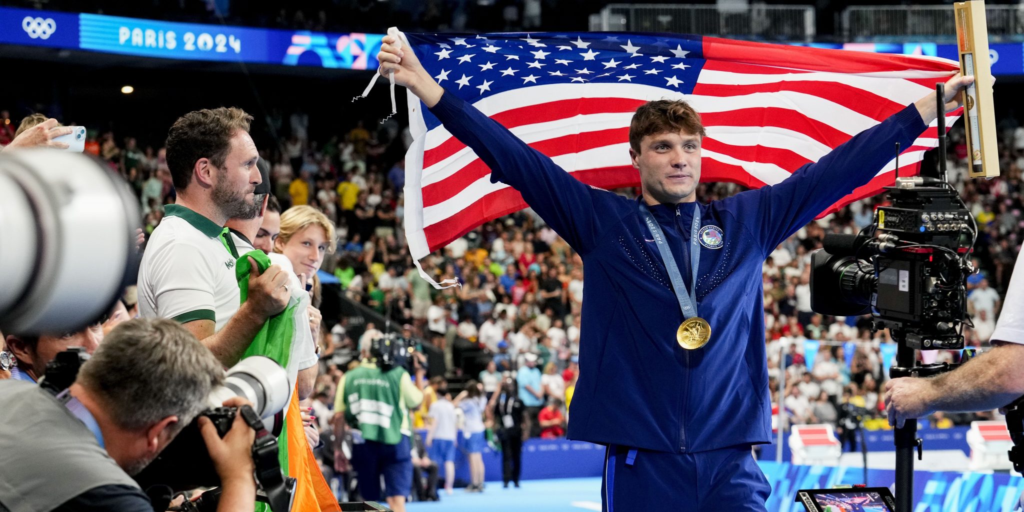 Gators At Olympics: Bobby Finke Wins Gold In Record Fashion - ESPN 98.1 ...