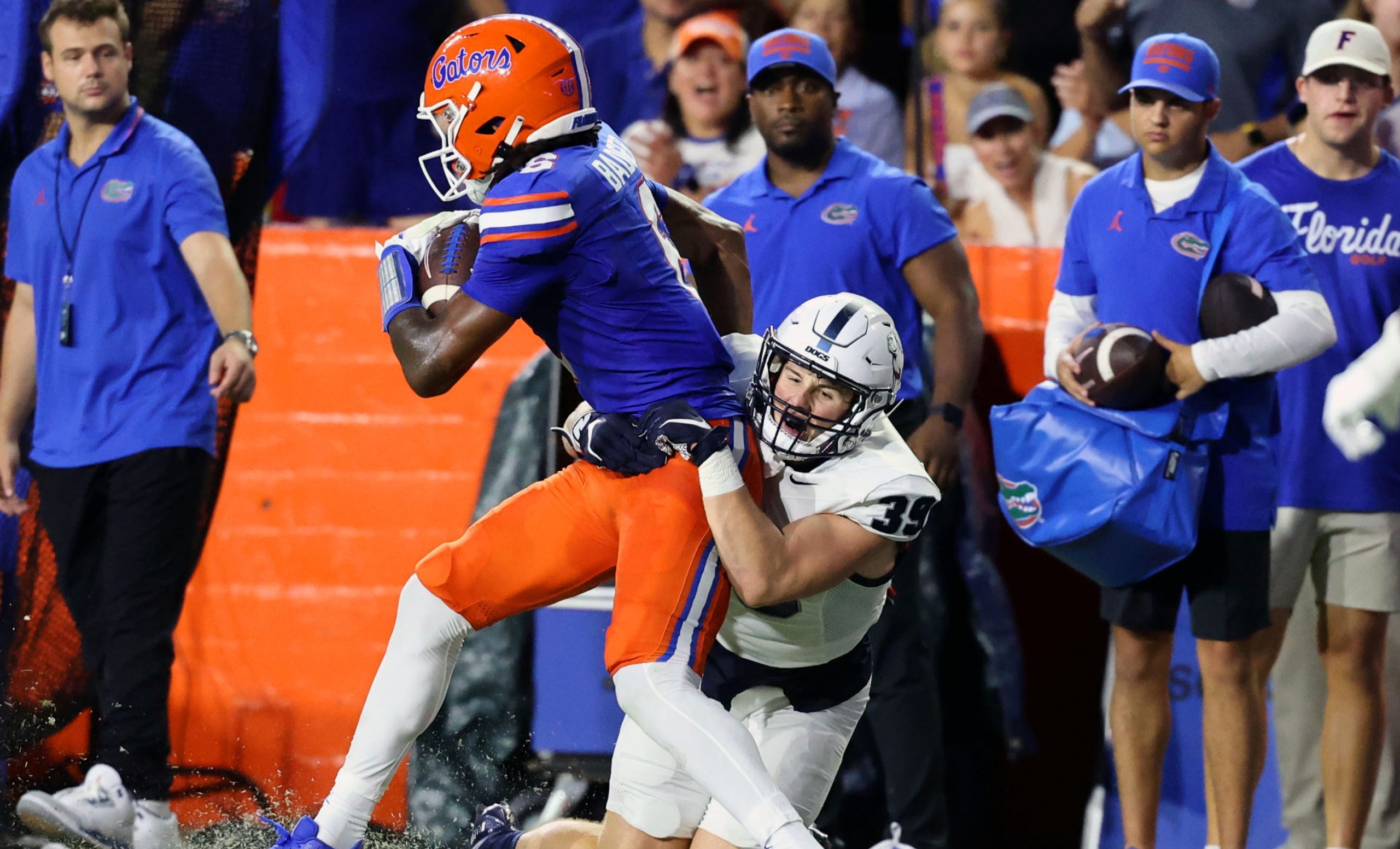 Florida Football's Badger Not Satisfied After 100Yard Receiving Game