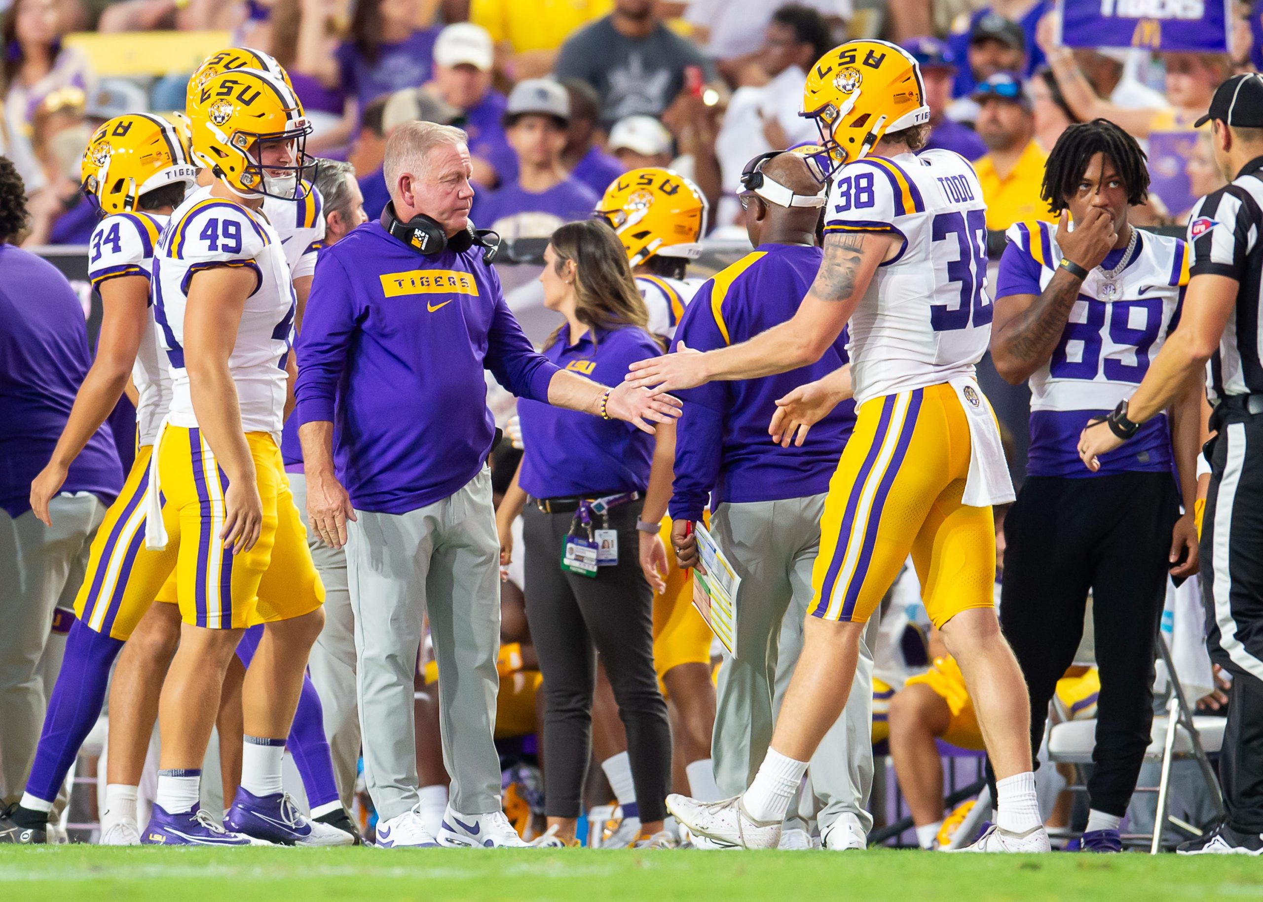 LSU Travels East to Take on South Carolina – ESPN 98.1 FM – 850 AM WRUF